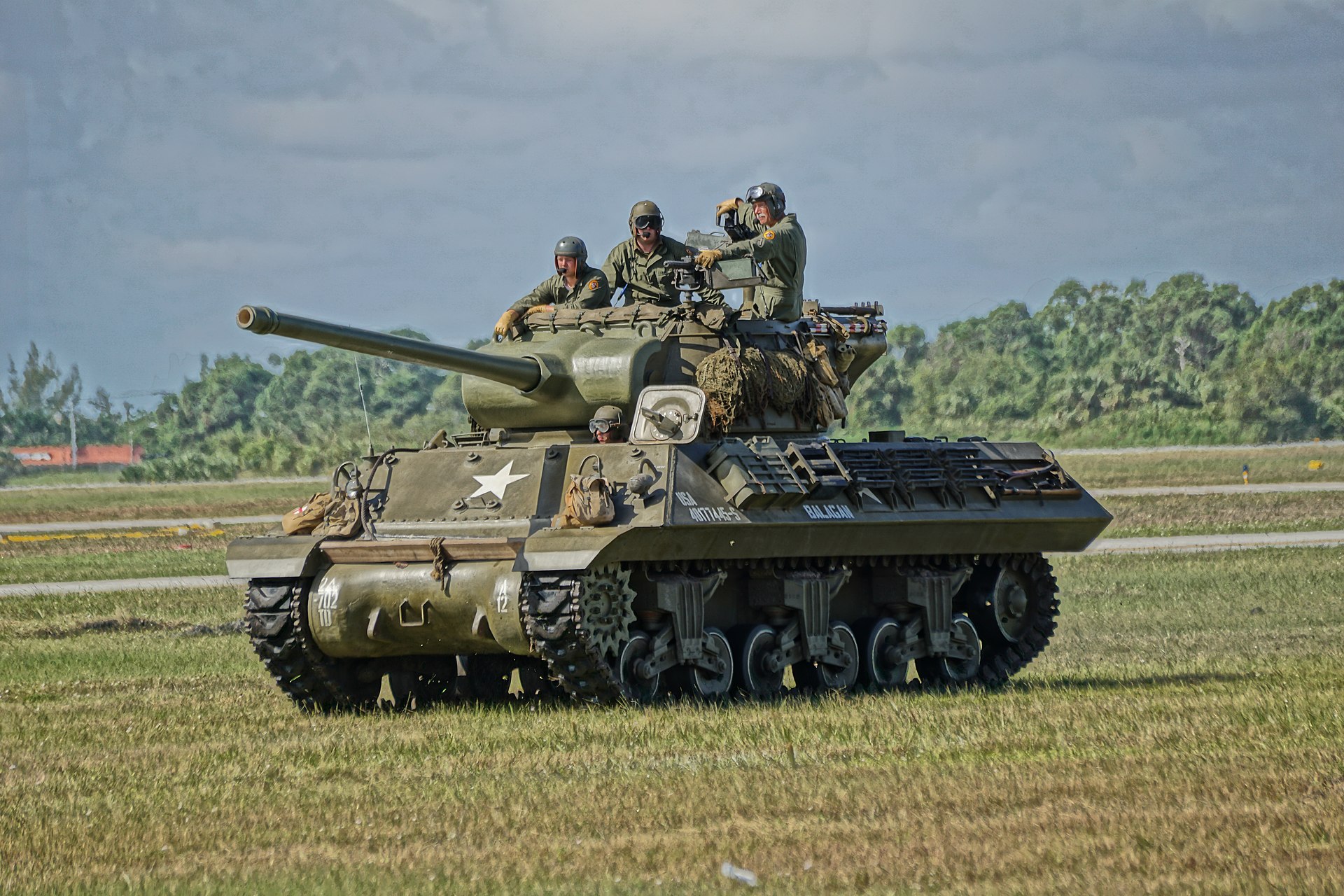 The Powerful M36 Jackson in 33 Images - Tank Roar